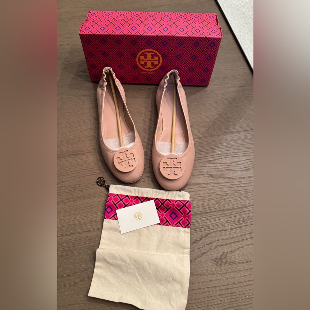TORY BURCH MINNIE TRAVEL BALLET FLATS SAND NAPPA LEATHER Size 11 GUC